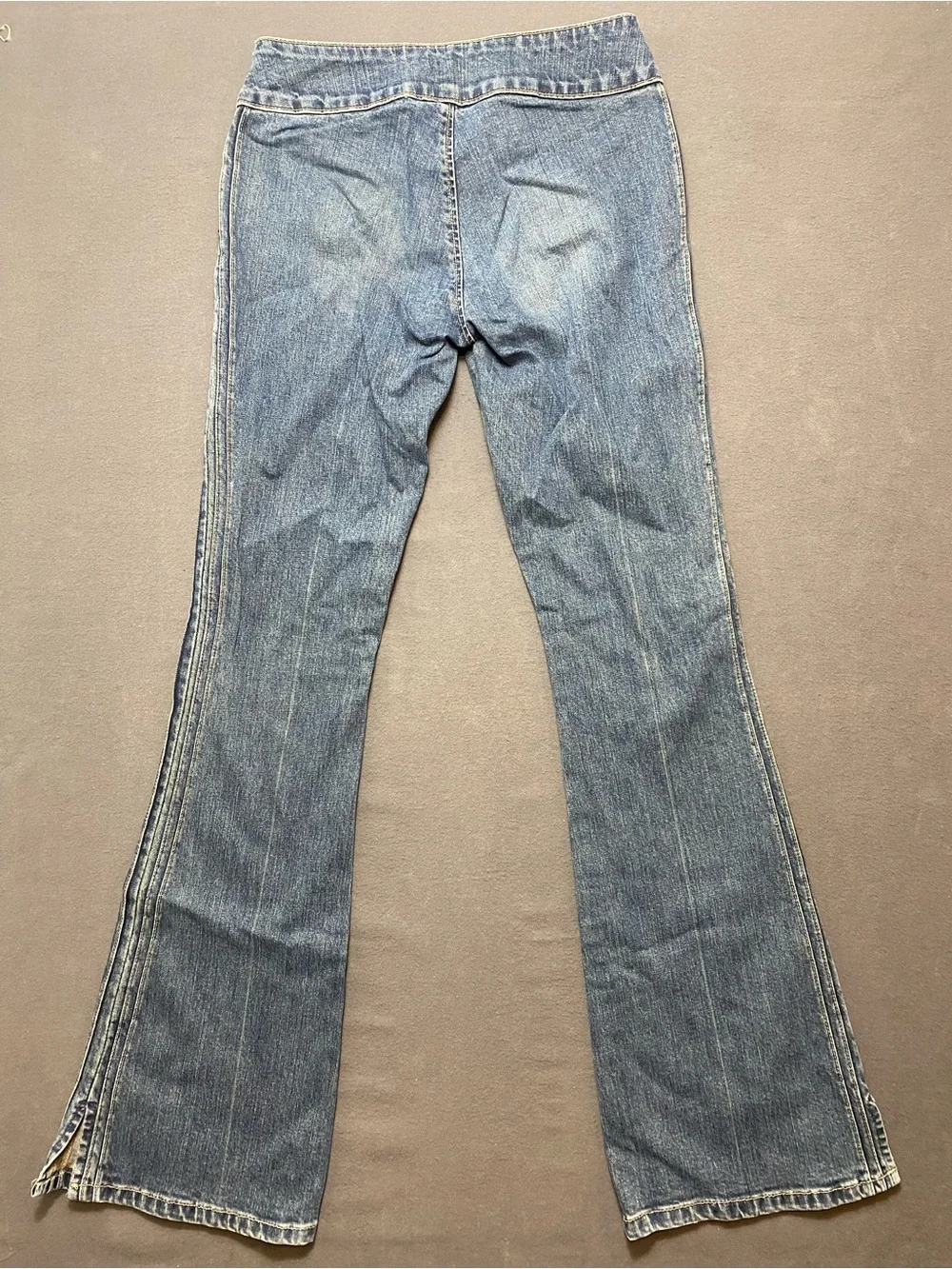 Silver Jeans Women’s Light Wash Blue Denim Bootcut Low-Rise Jeans Size 28/34